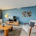 Bosphorus View With 3 Bedrooms And 2 Bathrooms Apartment Istanbul