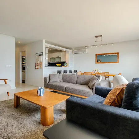 Lägenhet Bosphorus View With 3 Bedrooms And 2 Bathrooms *