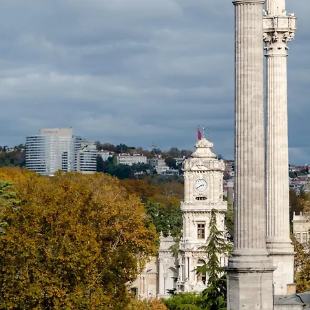 Bosphorus View With 3 Bedrooms And 2 Bathrooms アパート