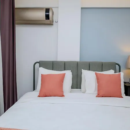 Bosphorus View With 3 Bedrooms And 2 Bathrooms イスタンブール