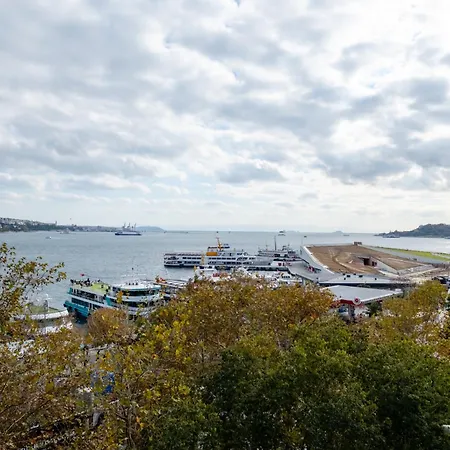 Bosphorus View With 3 Bedrooms And 2 Bathrooms