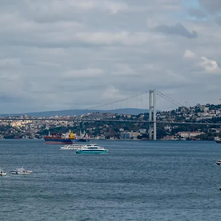 Bosphorus View With 3 Bedrooms And 2 Bathrooms