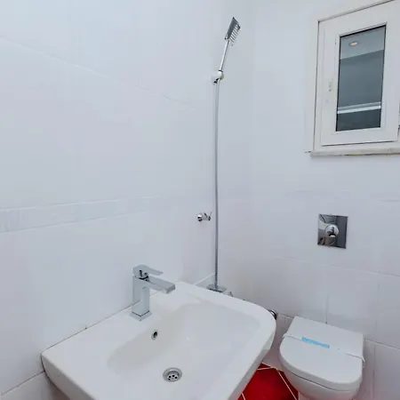 Bosphorus View With 3 Bedrooms And 2 Bathrooms Apartmán Istanbulská provincie